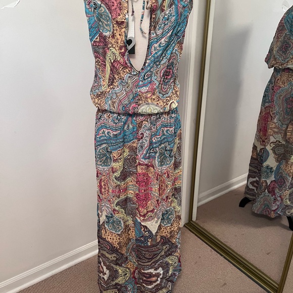 Dress from Europe - Picture 2 of 4